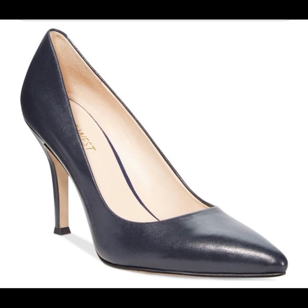 Nine West-Flax Pointed Toe Pumps- Navy